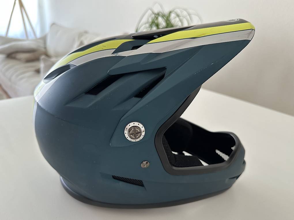 Bell Vollvisierhelm Kinder Grösse S im Kanton Zug