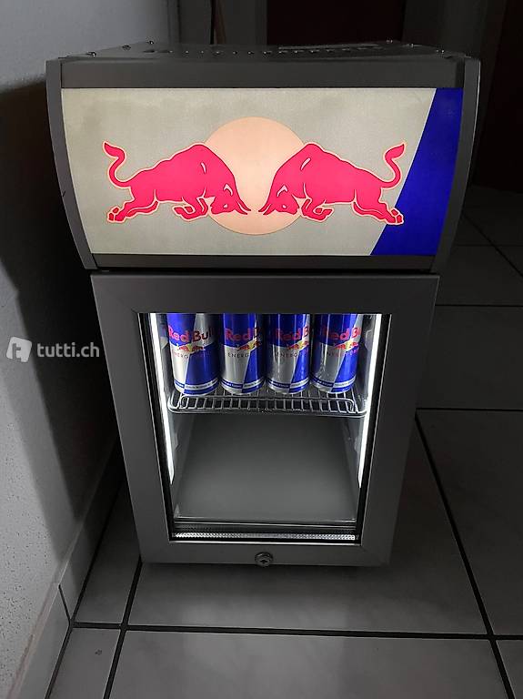 Wo kann ich einen Red Bull Kühlschrank kaufen?