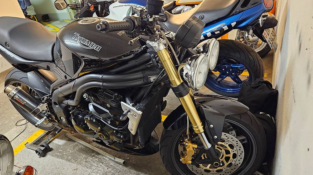 Triumph Speed Triple Im Kanton Z Rich Tutti Ch