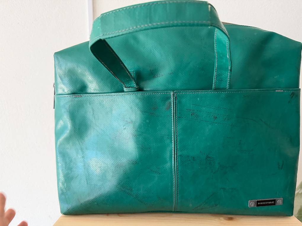 【美品】FREITAG reference R523 HOFFMANN　グリーン Freitag Tasche Hoffmann R523 im Kanton Graubünden - tutti.ch