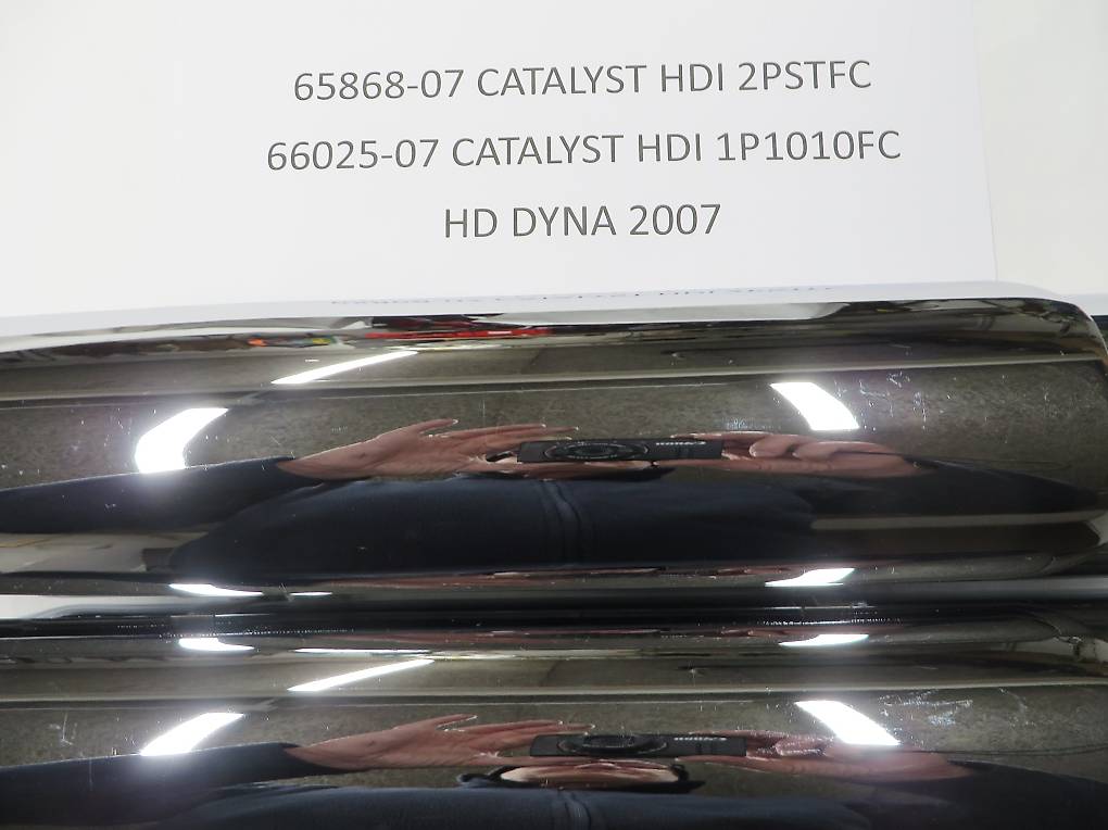 HONDA C50 C70 C90 12V NEW RIGHT SIDE COVER BATTERY BOX 83600-086-000 - I Love Japan Motors