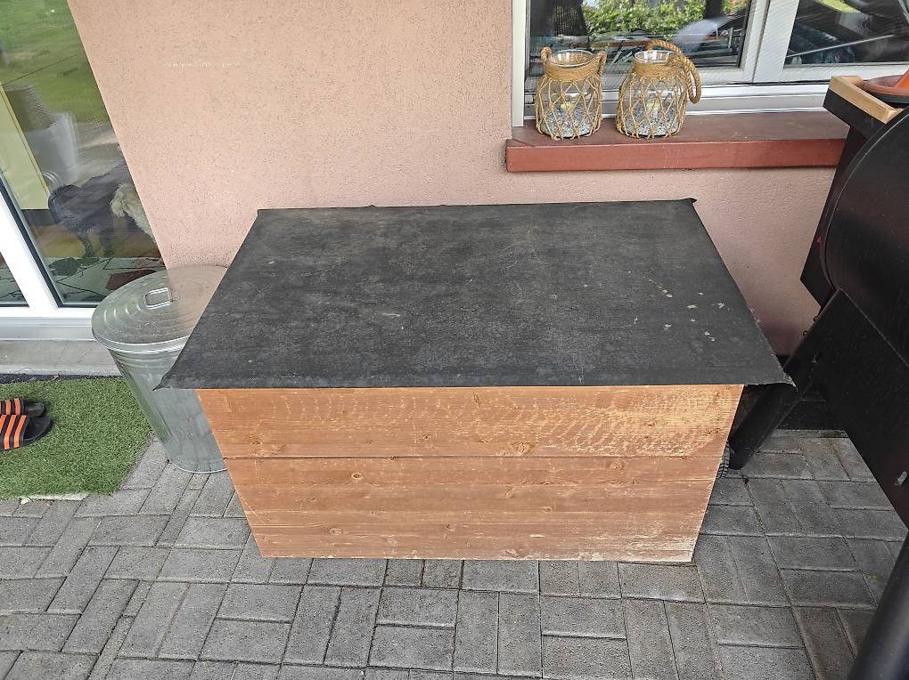 Holztruhe im Kanton Aargau