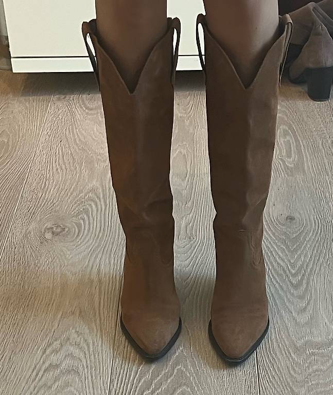 Mango Stiefel Suede braun im Kanton Schaffhausen
