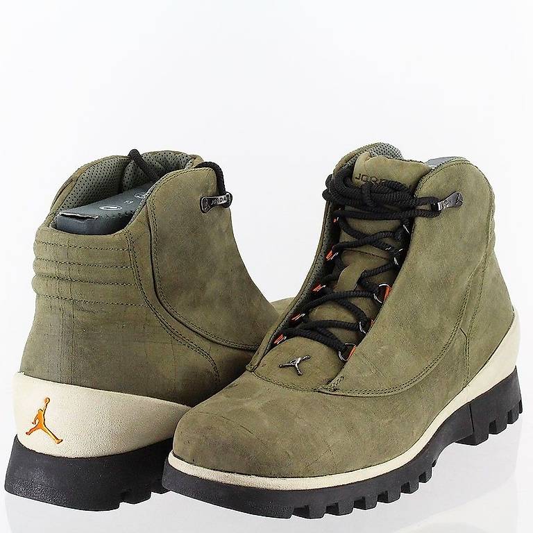 jordan 2 clean boots