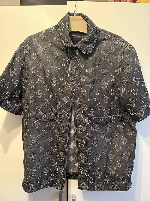Louis Vuitton Herren Hemd Grösse S (Schwarz Denim) im Kanton Bern
