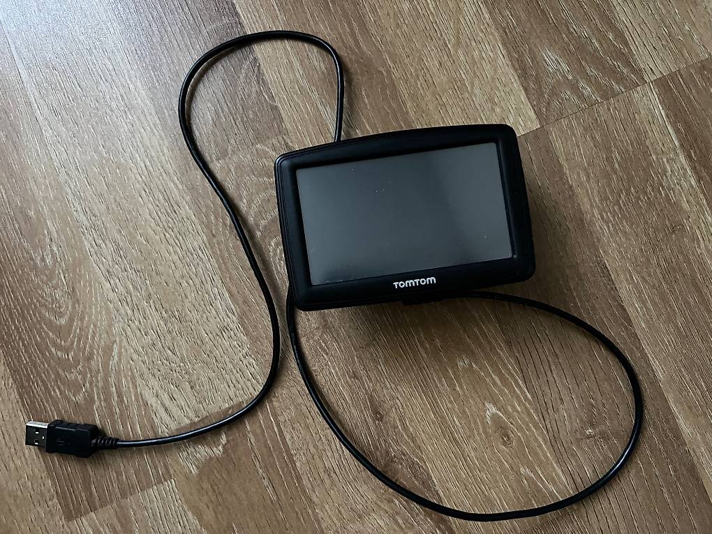 TomTom Navigationsgerät Model 4ET03 im Kanton Zürich tutti.ch