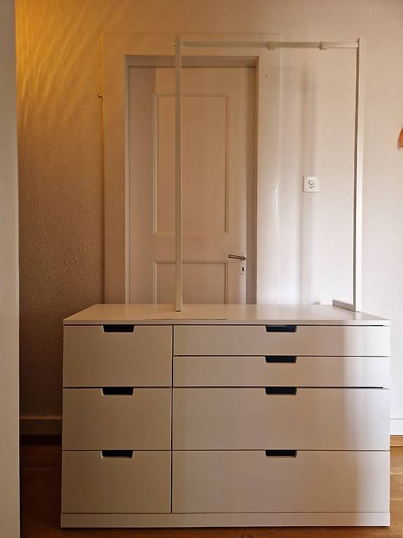 IKEA NORDLI Kommode weiss mit Kleiderstange im Kanton Zürich