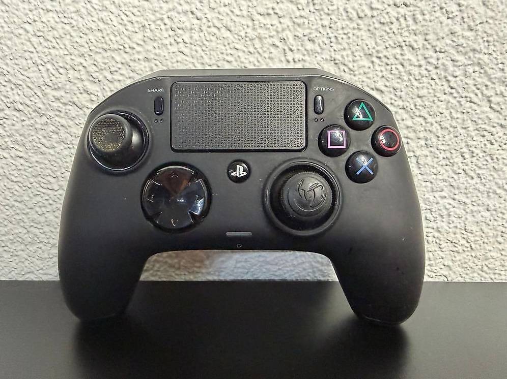 Nacon Revolution Pro Controller PS4/PC im Kanton Bern - tutti.ch