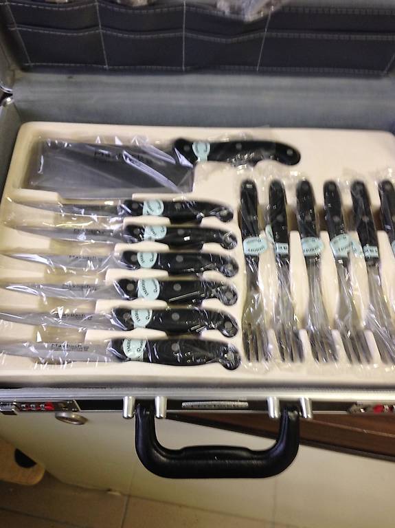 Küchen Messer set-im Koffer 1a Qualität in Basel kaufen - tutti.ch