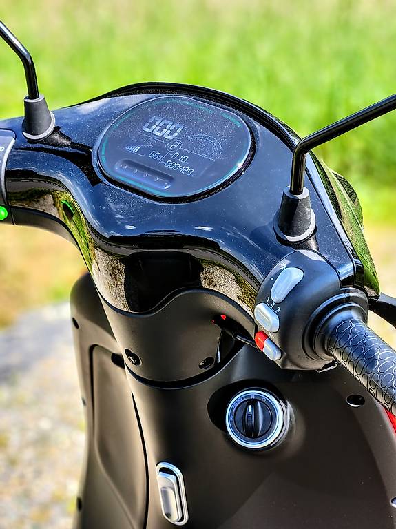 Scooter Elektroroller Horwin EK 3 Canton Zoug Tutti Ch