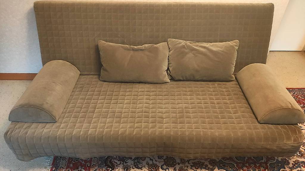 Schlafsofa IKEA Beddinge mit Bettkasten und 4 Kissen im Kanton Aargau