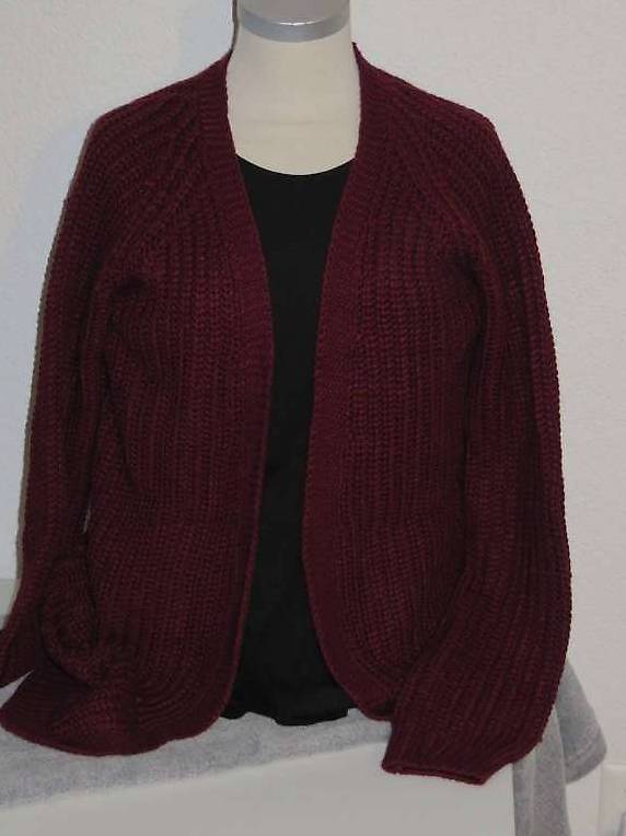 Stradivarius Strickjacke Bordeaux Kurz ASOS DESIGN – Weitmaschige