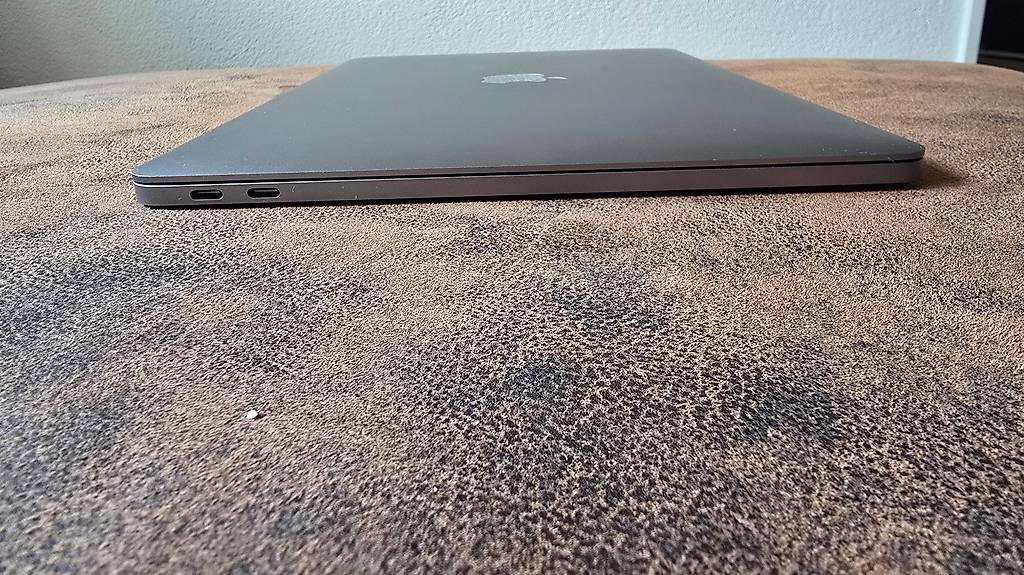 MacBook Pro 13