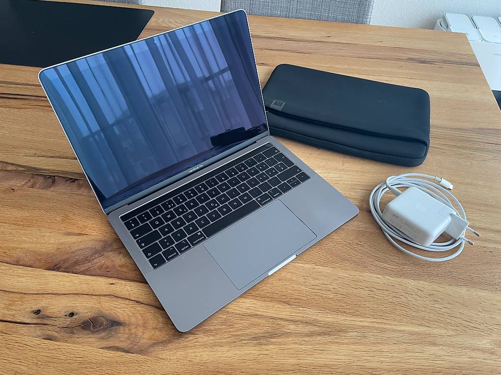 MacBook Pro 13