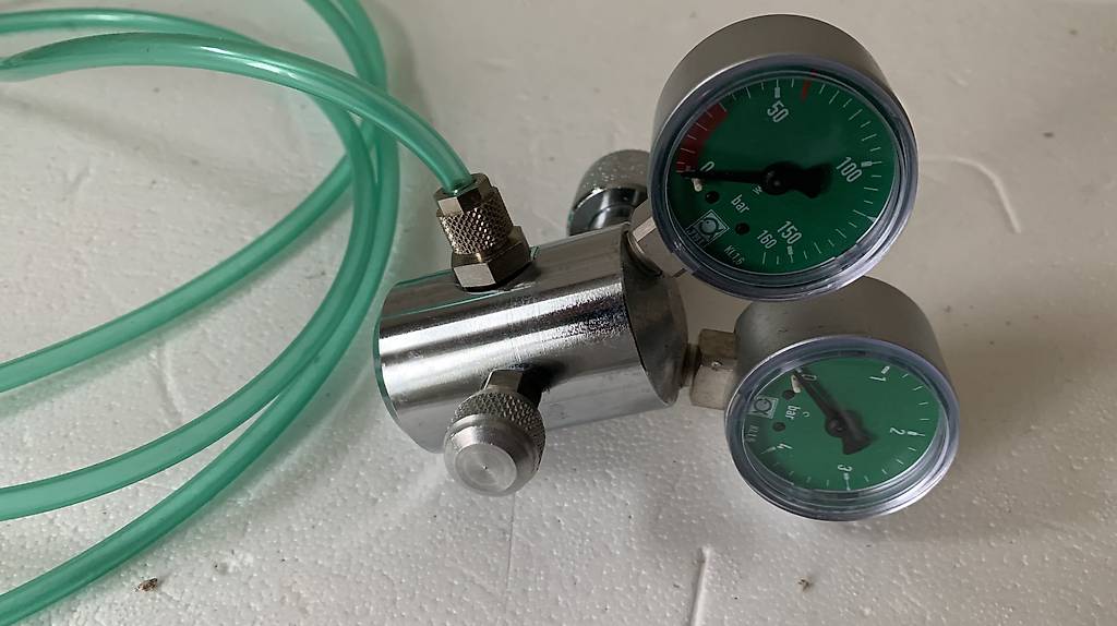 Co2 Schlauch Zapfanlage CO2 Schlauch 4x8mm Mit Anschlüsse Verschiedene Längen Für Zapfanlage Bierkühler Durchlaufkühler (1 Perfect Draft Fässer