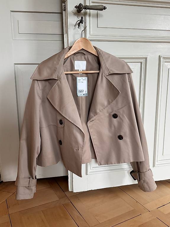 Neuer kurzer Trenchcoat von H&M Grösse M Mit Etikett Cantone