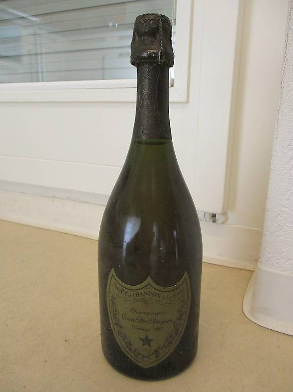Moët-Chandon Champagne Cuvée Dom Pérignon 1982 Vintage im Kanton