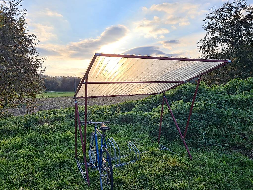 top-velounterstand-fahrradunterstand-von-velopa-im-kanton-basel
