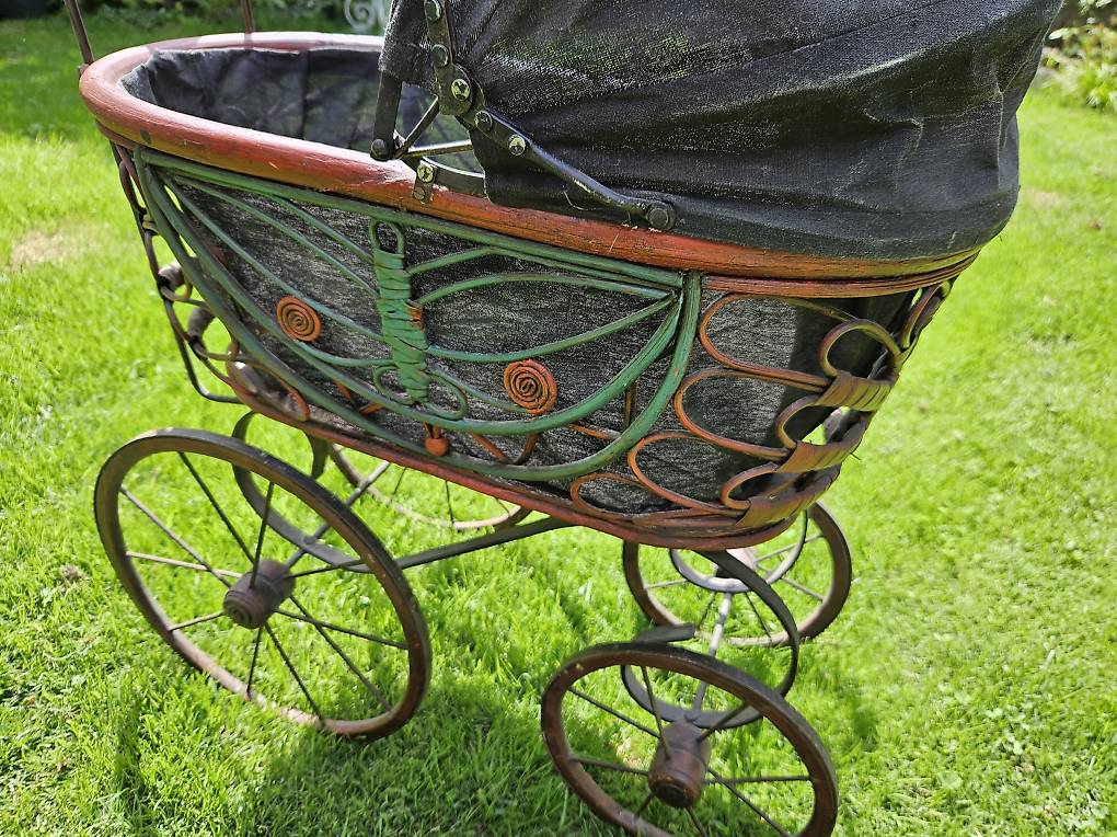 alter Puppenwagen im Kanton Basel-Landschaft - tutti.ch