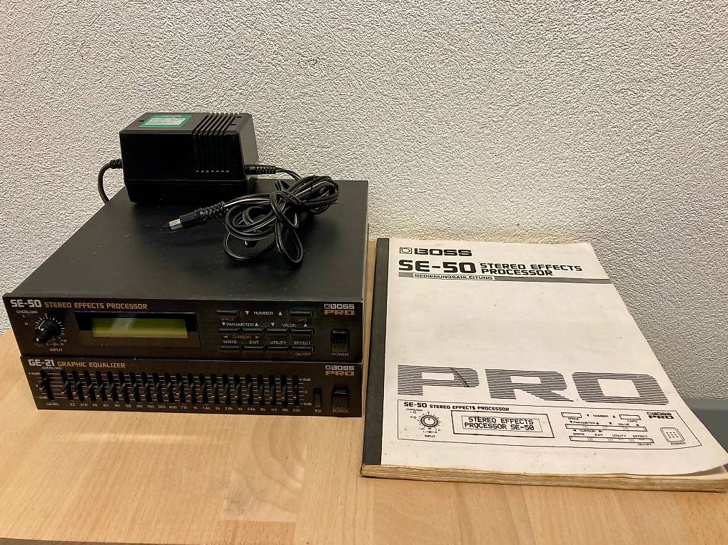 BOSS PRO EH-50、CL-50、GE-21、NS-50 Boss Pro SE-50 Multieffektprocessor & GE-21 Equalizer Cantone