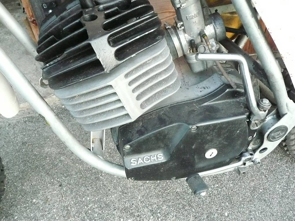 DKW 250GS SACHS 1977 5GANG MC MOTOR HERCULES GS EV MIT 125 im Kanton