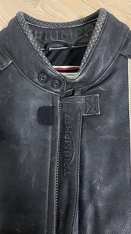 Triumph Motorradjacke Raven Bikerjacke Größe L im Kanton Aargau