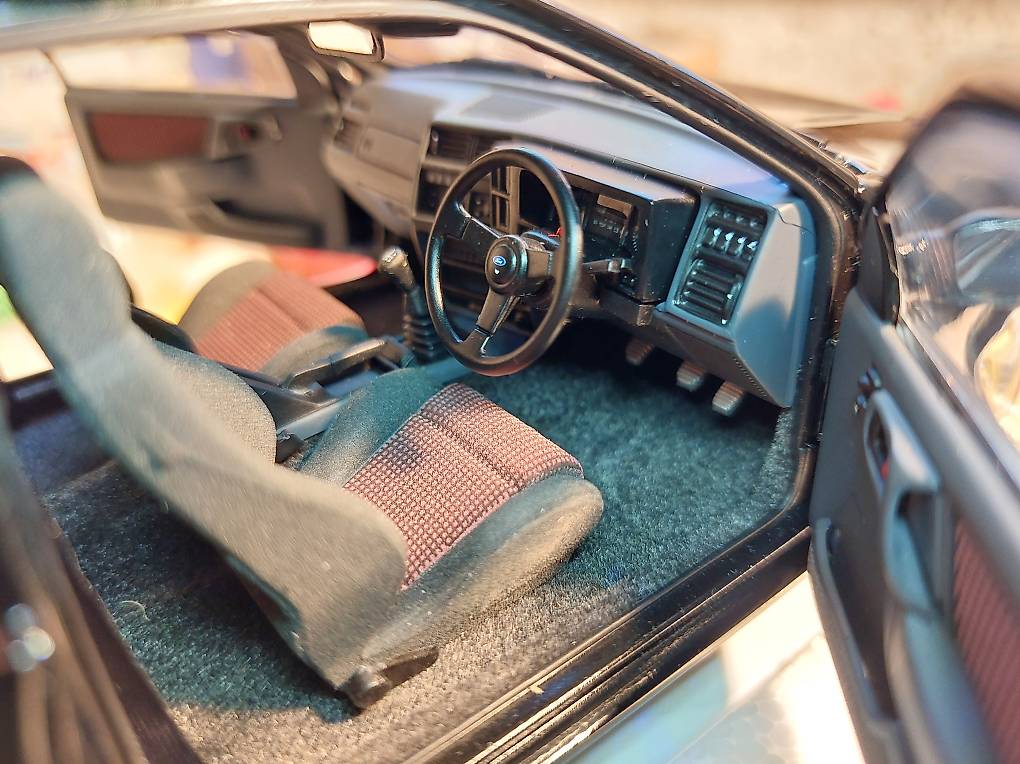 1:43 AUTOart Ford Sierra Rs Cosworth 1987 Moonstone Bleu Métallisé 52863