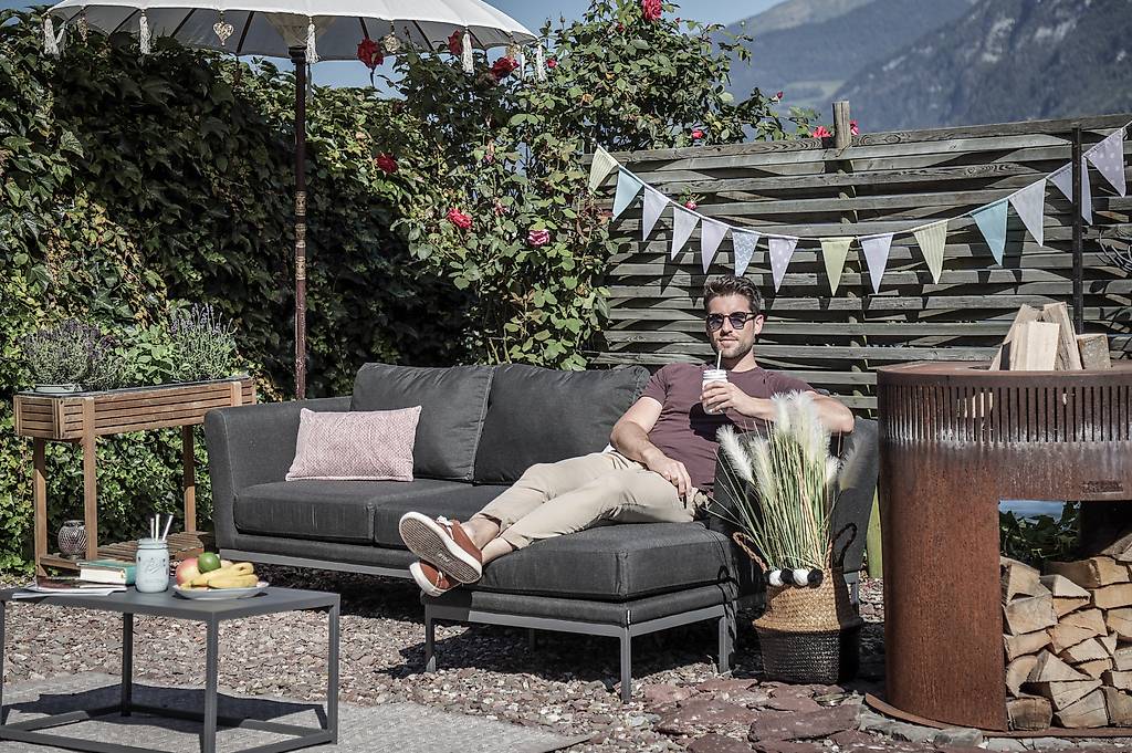 Gartenlounge Gartenmöbel Polstermöbel für draussen im Kanton St