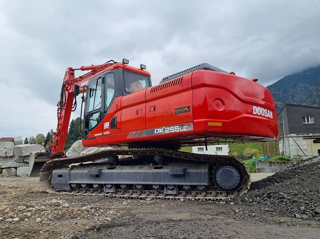 Kettenbagger Bagger Raupenbagger Doosan Dx Lc Nt Im Kanton Luzern