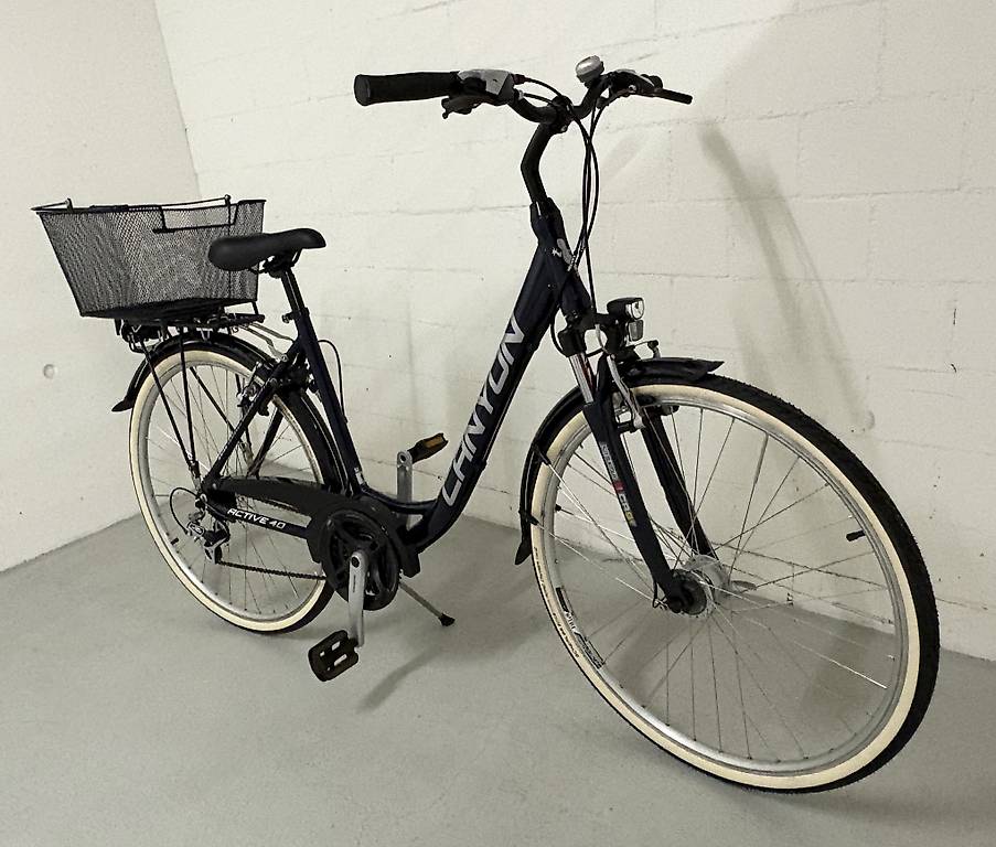 Canyon Damen Velo / City Bike / Deep blue Love / ab Service im Kanton  Aargau - tutti.ch