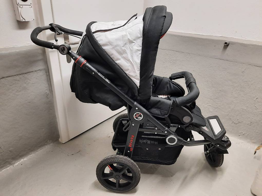 Hartan Sprint offers GT Kinderwagen mit viel Zubehör