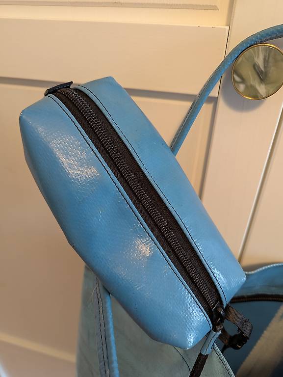 FREITAG BETTY ベティ ポーチ付 (廃盤) FREITAG BETTY ベティ ポーチ付 (廃盤) FREITAG 廃盤 希少 BETTY