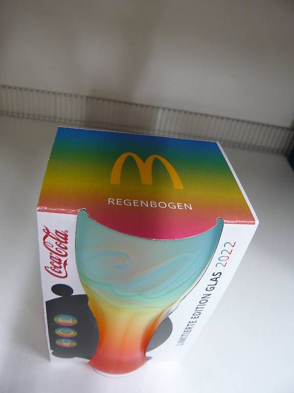 Erstaunlich Regenbogen Pommes Mcdonalds Ebenbild