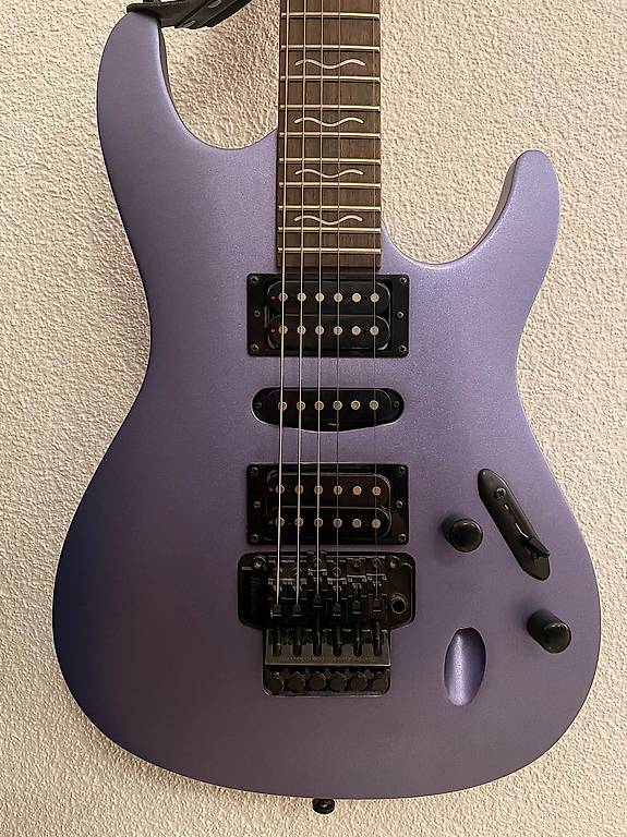 Ibanez S370 Deep Violet Flat E Gitarre im Kanton Zürich tutti ch