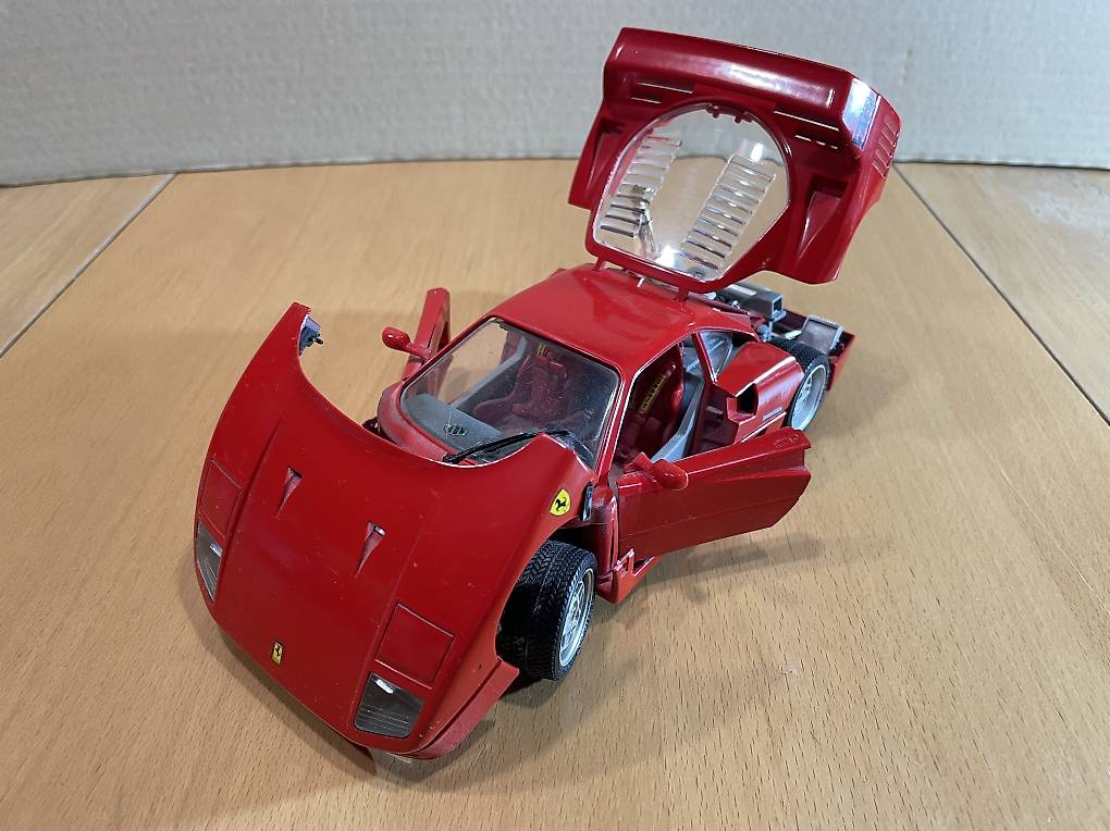 coche a escala 1/18. ferrari f40. burago.ver fo - Compra venta en