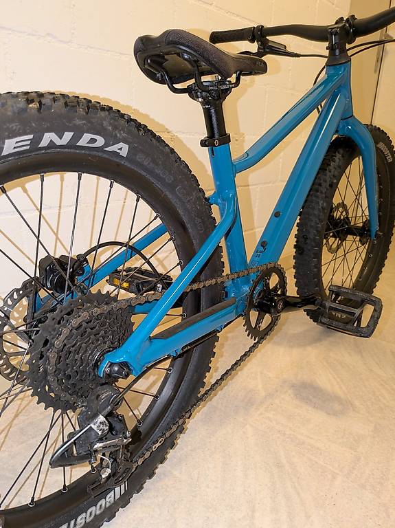 rennrad lampe Büchel Ahead Frontlicht I 35/15 Lux Design genau mittig am Lenker StVZO zugelassen und Regenfest LED Fahrradbeleuchtung Fahrradlampe Vorne, Fahrrad Licht, Front, Schwarz Sport & Freizeit shop-best-under-100 Review: Teisco Fuzz, Boost Color:Clear/Turq