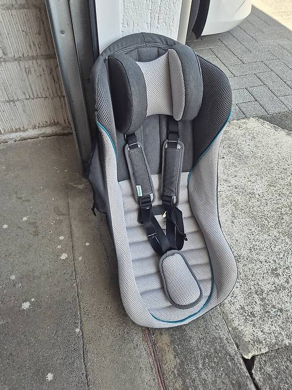 Qeridoo Baby-Hngematte fr Velo-/Fahrradanhnger im Kanton Luzern -  tutti.ch