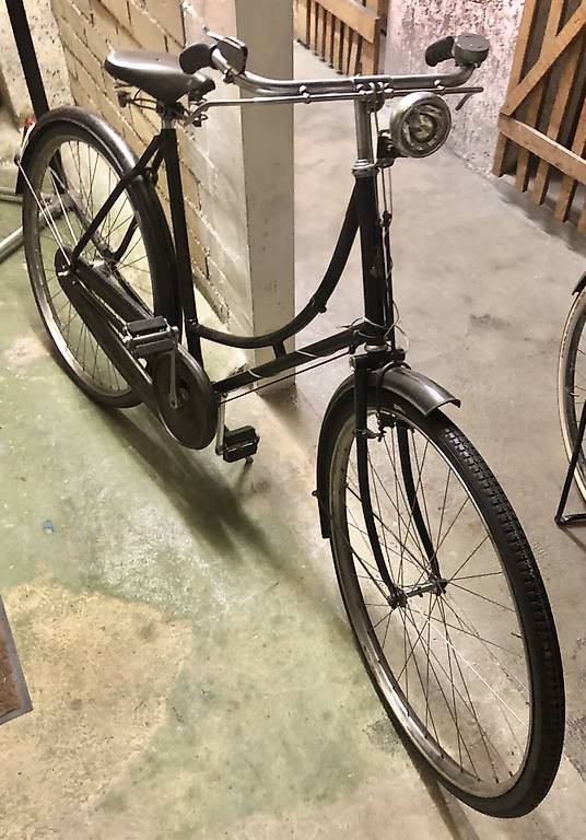 Raleigh Damenrad von ca. 1940 im Kanton Basel-Landschaft - tutti.ch
