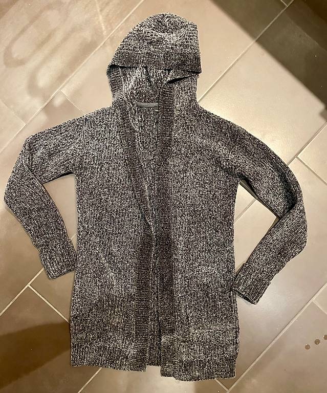 Coole, kuschlige Strickjacke Grösse 158/164 von C&A im Kanton