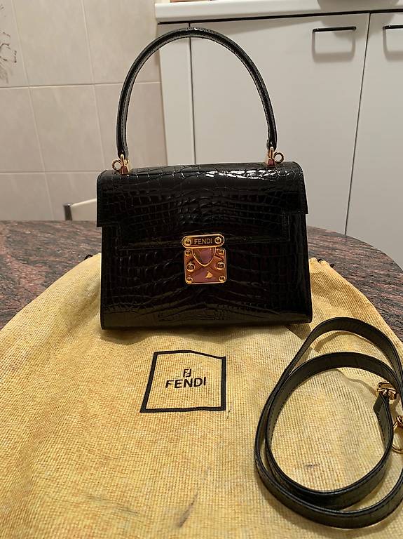 Borsa fendi originale best sale