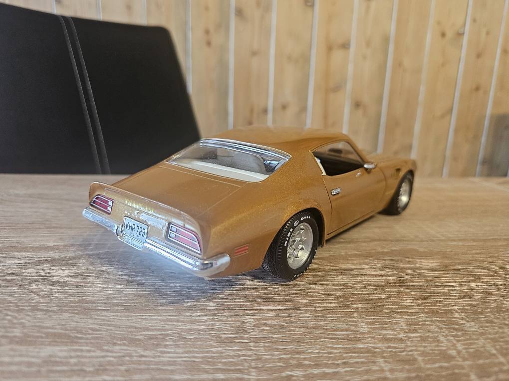 Miniature ERTL 1/18 Pontiac Trans-Am Firebird 1977, Noire, état Moyen