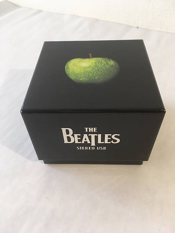 The Beatles USB Stereo Box green apple im Kanton Zürich - tutti.ch