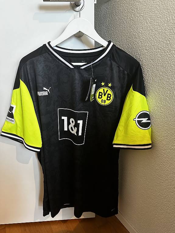 Einmaliges Trikot zu verkaufen! im Kanton Bern