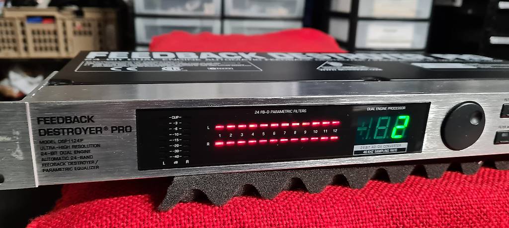 配信機器・PA機器・レコーディング機器 behringer Feedback Destroyer Pro Behringer Feedback Destroyer Pro DSP1124P im Kanton Zürich - tutti.ch