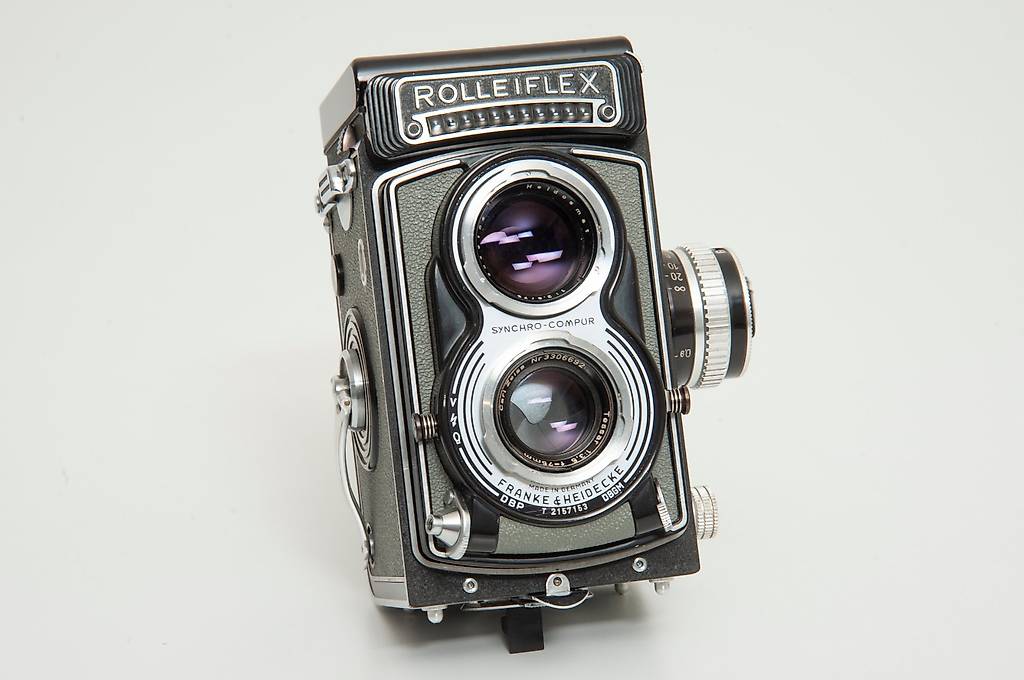 Rolleiflex T - Carl Zeiss Tessar 1:3.5/75mm im Kanton Waadt - tutti.ch