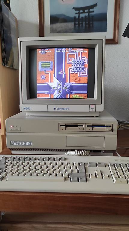 Amiga2000 コンピュータ　本体のみ Commodore Amiga 2000 im Kanton Bern - tutti.ch