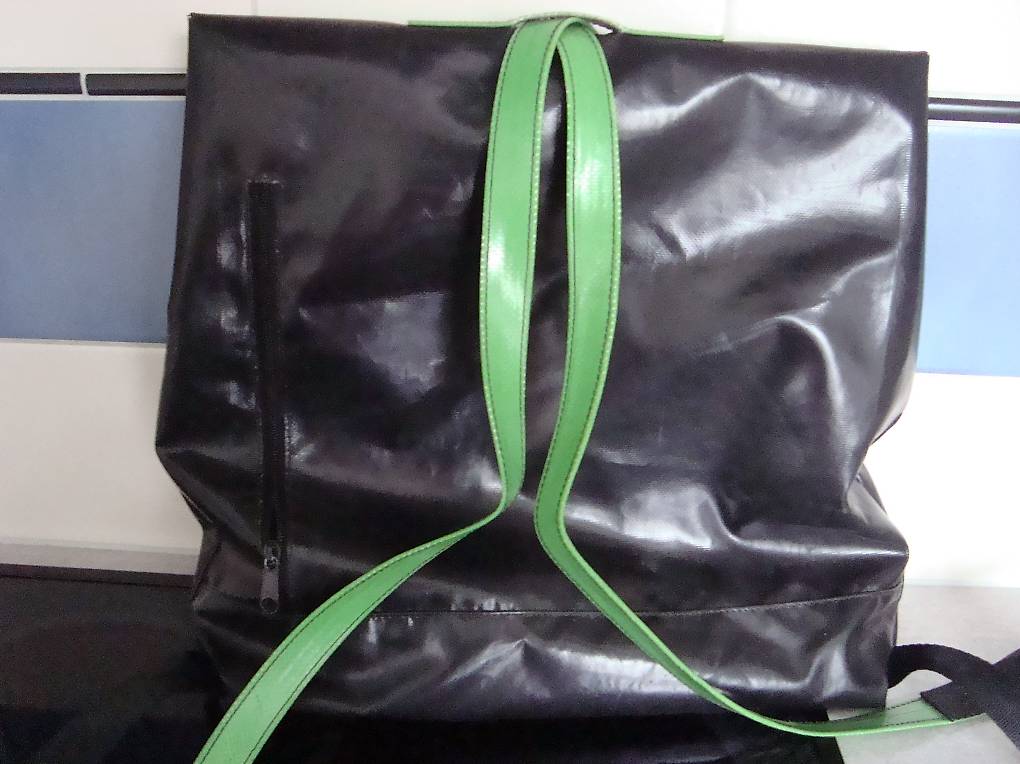 All Black Freitag F253 Kowalski Freitag F253 Kowalski Backpack