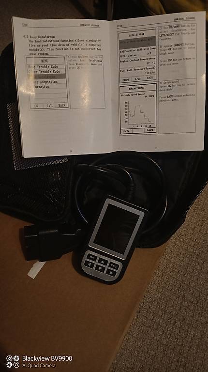 Testeur De Batterie Auto Numérique 12V/24V - Analyseur Diagnostic Voiture, Moto, Camion - Détection Problèmes Relais - Compact Avec Clips Et Câble 42 Cm - 6