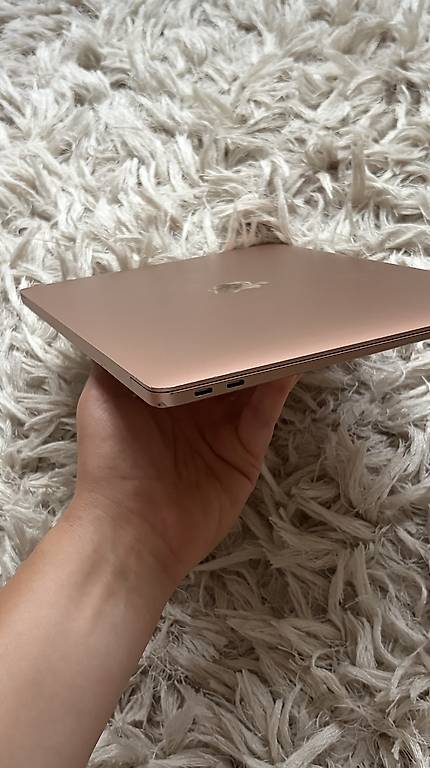 Apple MacBook Air 13 2020 Rose Intel i3 / 8GB / 256GB im Kanton