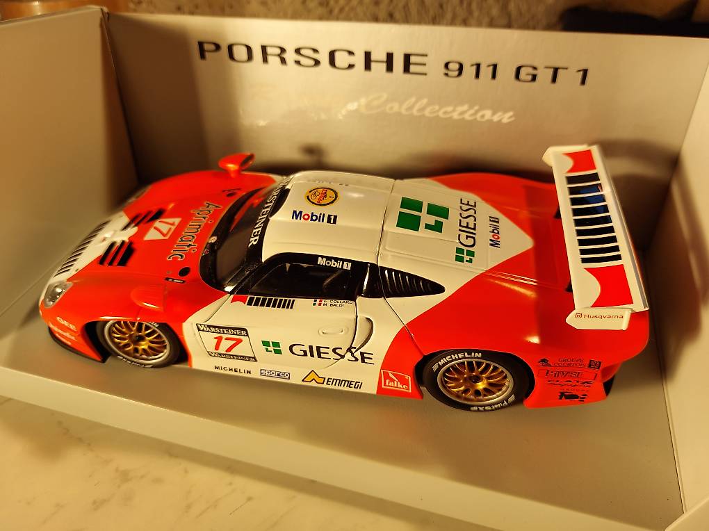 Porsche 911 GT1 Marlboro Design 1997 Von UT Models 1 18 Im Kanton Bern